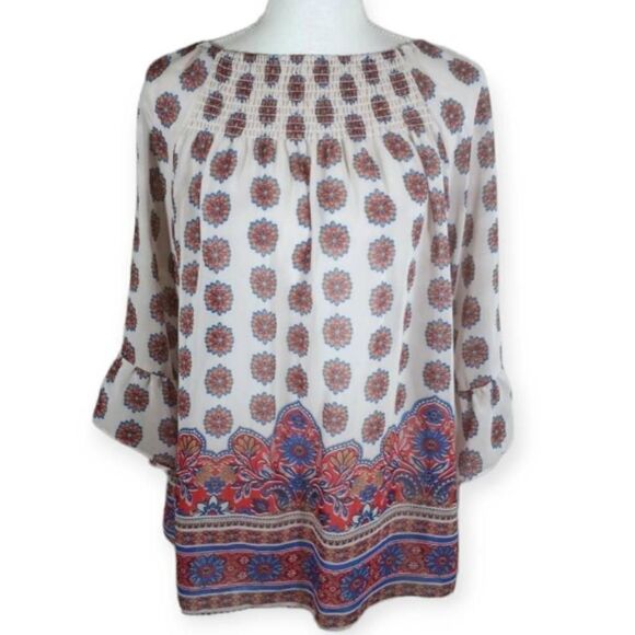 BOHO-INSPIRED OFF-THE-SHOULDER WHITE, BLUE, RED FLORAL BLOUSE SZ.M/L EUC. - Picture 3 of 5